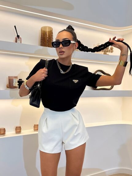 Czarny t-shirt z kieszonką LaMilla