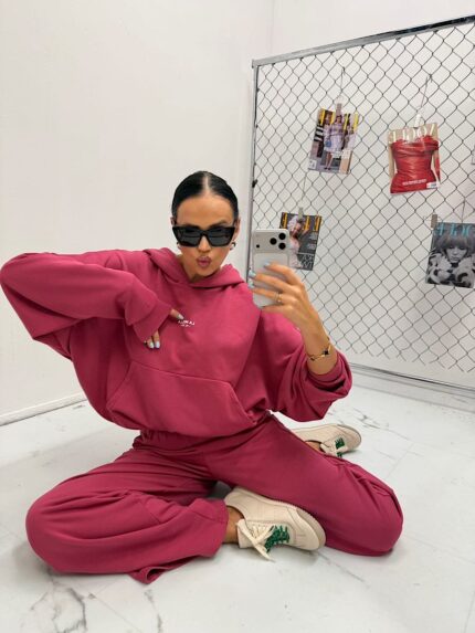 Bordowa bluza LaMilla kangurek