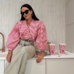 Koszula w czerwone paski LaMilla z przedłużanym kołnierzem