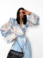 Wiązana Bluzka LaMilla niebieski wzór Dior