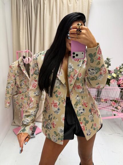 Marynarka w kwiaty LaMilla