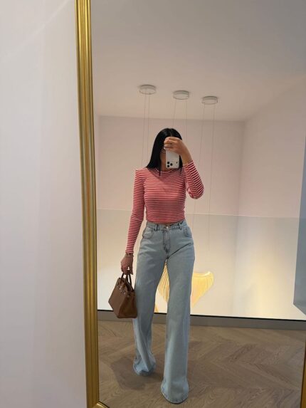 Jasno niebieskie spodnie dzwony LaMilla