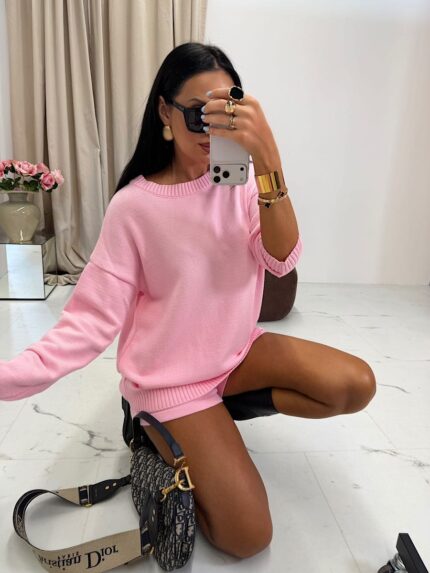 Różowy sweterkowy komplet laMilla