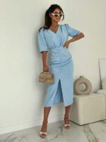 Niebieska sukienka midi Megi b