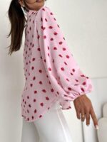 Różowa koszula w czerwone kwiaty Megi B