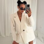 Jasno beżowa marynarka Wigilia LaMilla