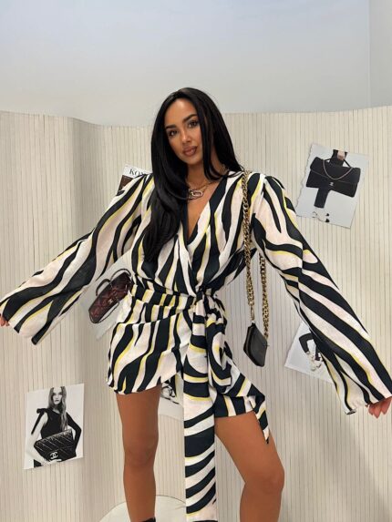 Sukienka kimono LaMilla w żółto czarną zebrę