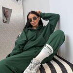 Komplet dresowy LaMilla spodnie pumpy i bluza z kapturem w kolorze zielonym