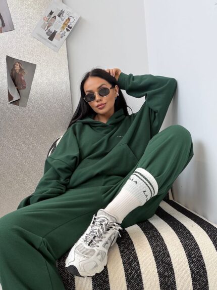 Komplet dresowy LaMilla spodnie pumpy i bluza z kapturem w kolorze zielonym