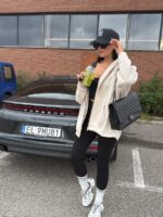 Bluza na zamek LaMilla w waniliowym kolorze z kapturem