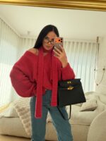 Sweter z szalem LaMilla malinowy