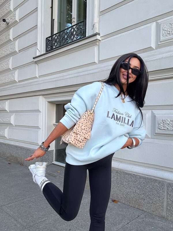 Bluza LaMilla jasno niebieska z szarym logo