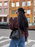 Koszula LaMilla w bordową kratkę z dzwonkiem przy mankiecie